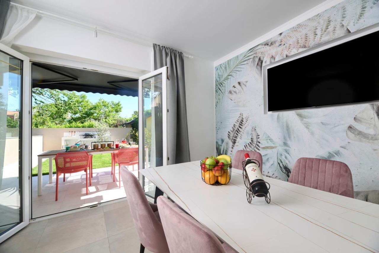Apartments Dolcea Umag Bagian luar foto