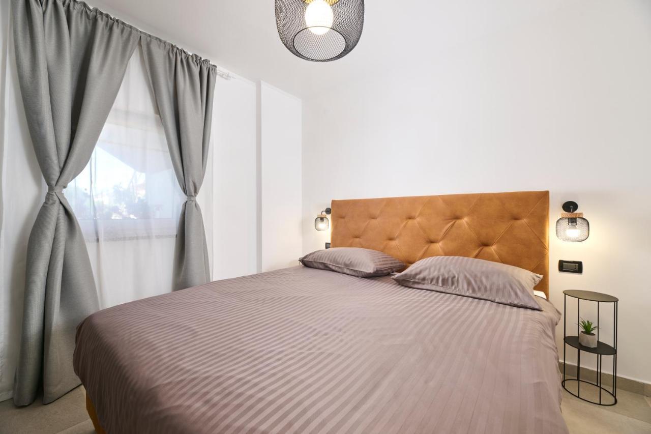 Apartments Dolcea Umag Bagian luar foto